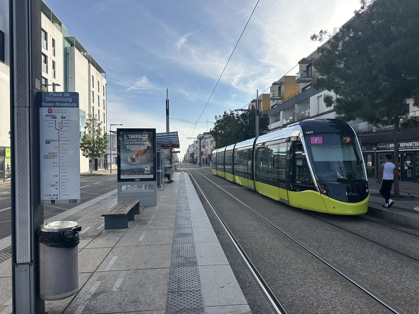La station de tramway Place de Strasbourg à Brest